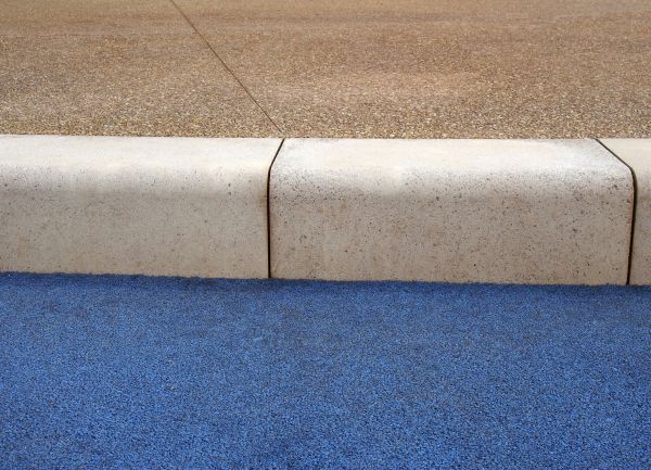 Curb And Sidewalk Installation in Elk Grove