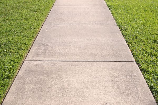 Cement Sidewalk Replacement in Elk Grove