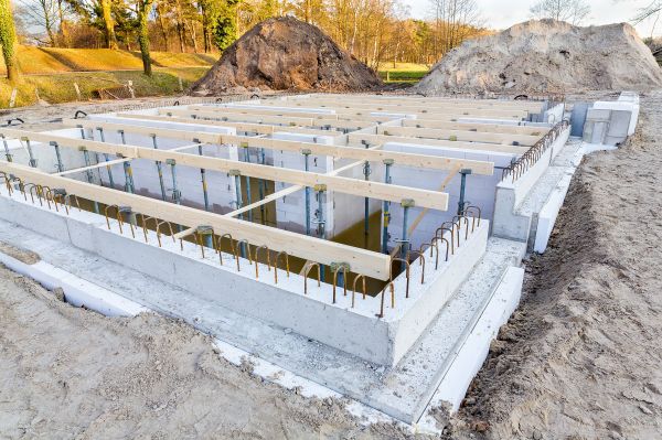 Building Foundation Service in Elk Grove